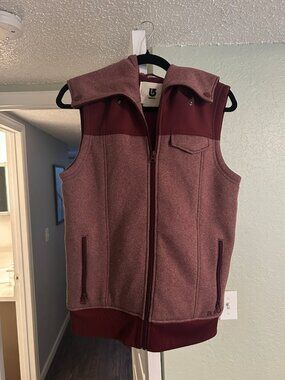 Burton Vest